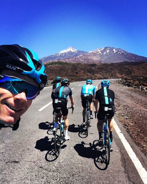 Tour de France team train in Tenerife