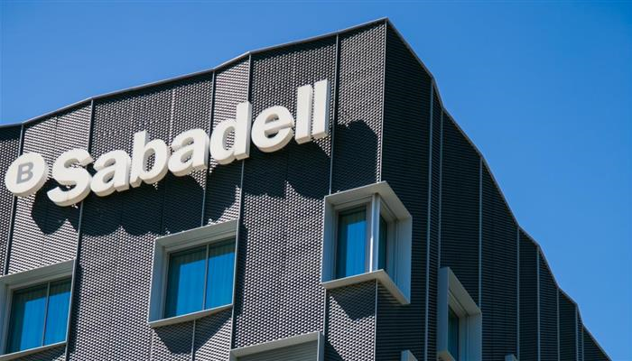Banco Sabadell Returns to Catalonia After Seven Years