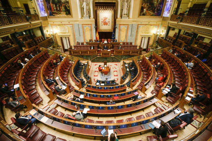 Sanchez to fight opposition to extension as heated debated expected in Congress of Deputies