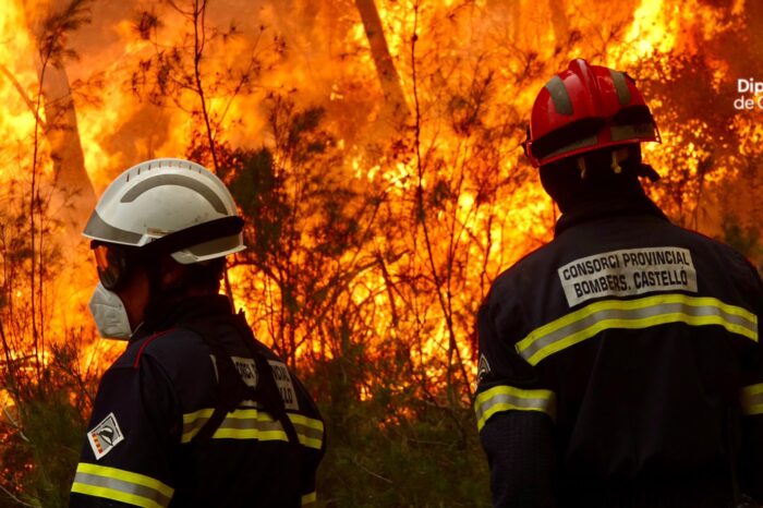 Wildfires brought under control as onlookers slammed by authorities