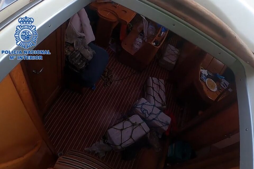 Sailboat carrying 1.5 tonnes of cocaine discovered in Spanish waters