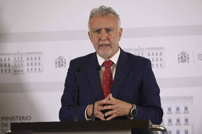Spain Redistributes Unaccompanied Migrant Minors Amid Overcrowding