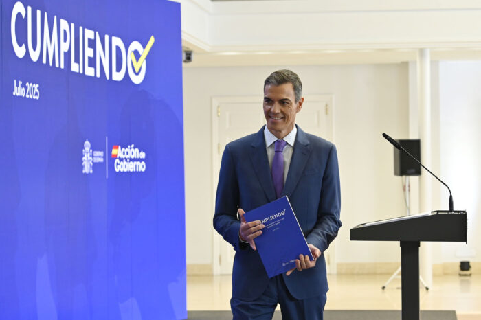 Pedro Sánchez Rules Out Early Elections, Affirms Economic Growth