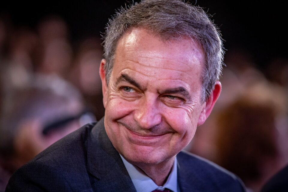 Zapatero denies influence over Plus Ultra bail out