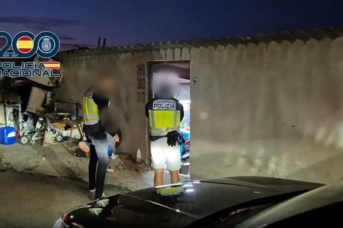 Policía Nacional seizes 1.4 tonnes of cocaine in A Coruña raid on Fanchos clan